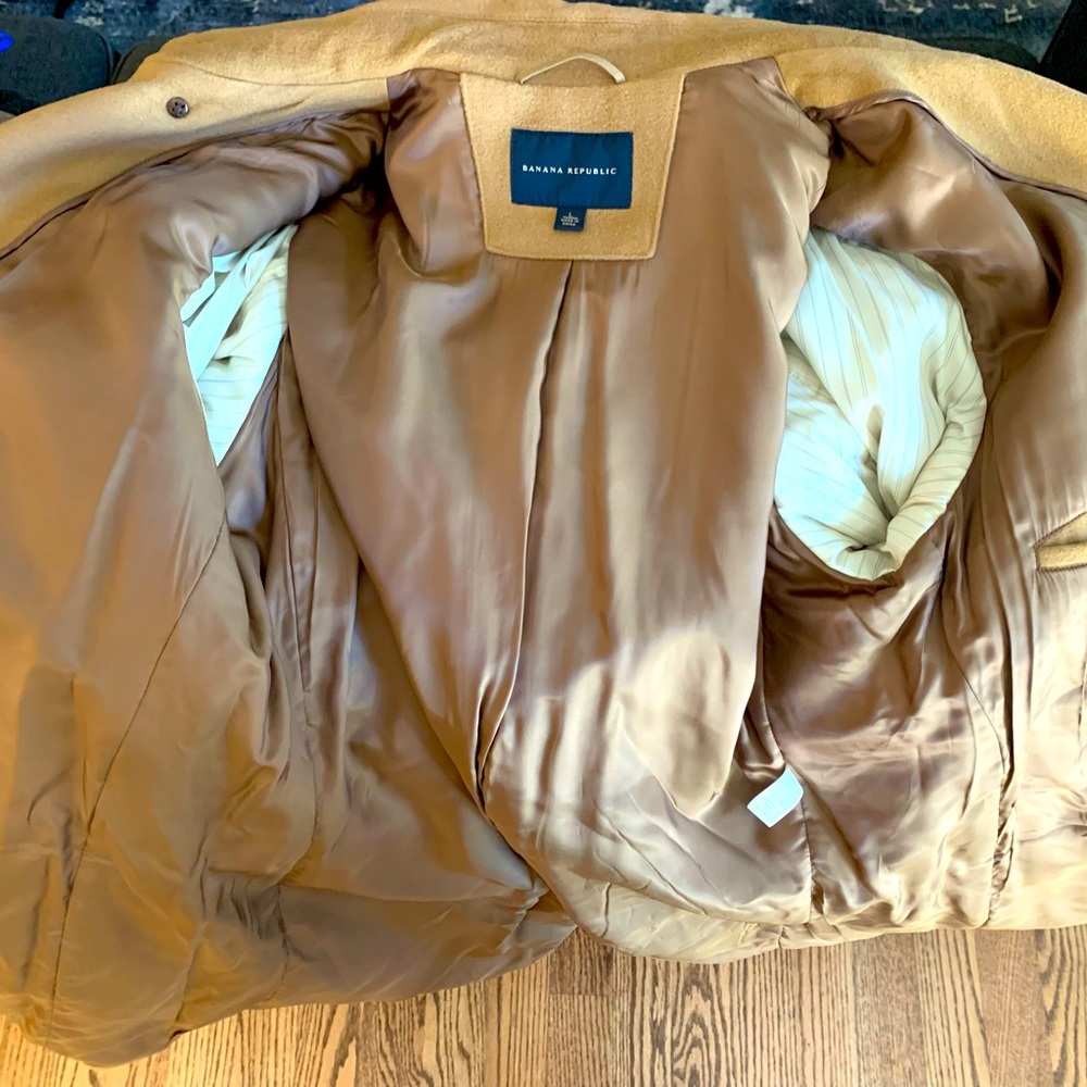 Banana republic camel color pea coat. Like new. Wore 2 times.  Nice heavy coat.